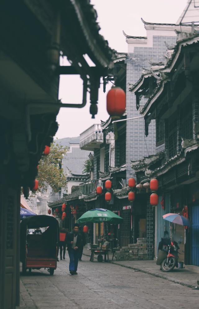 不用出遠門！貴州有個秘境溫泉，滿滿東南亞風情