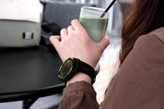 专业跑表横评：华为WATCH GT Runner和佳明Forerunner945谁更强？