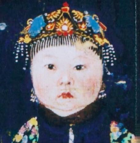 和珅家族的“护身符”，乾隆的爱女固伦和孝公主，苦涩的婚姻