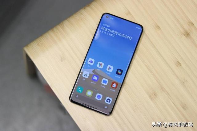 不降价确实卖不动，雷军将小米11 Pro降1800，香味很足了