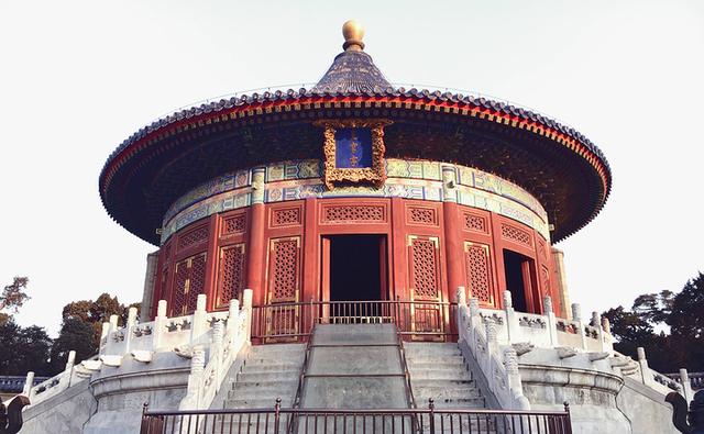 北京一冷清公園，面積小門票便宜，與天壇同名爲重要祭祀場所