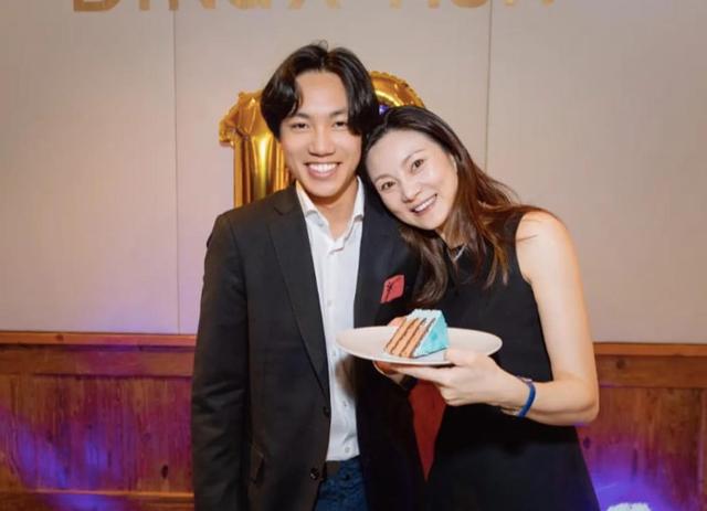 龙生龙凤生凤，张艺谋子女个个都优秀，次子张壹丁被7所大学录取