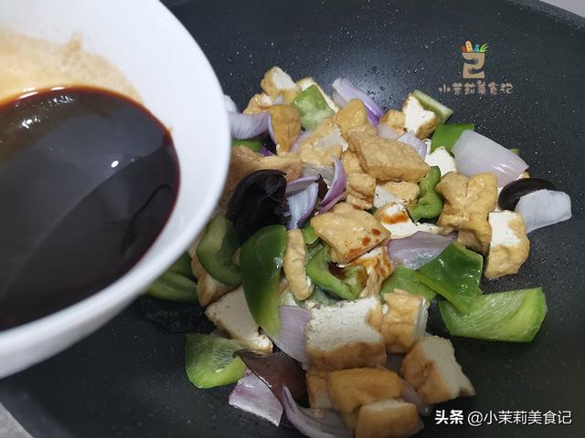 “春食甘，病不沾”，建议春天常吃：3黄2黑2白，应季而食多受益
