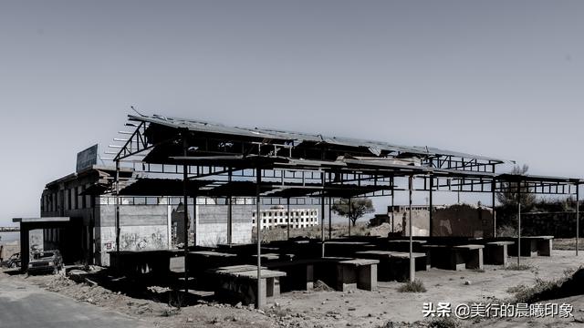 西部自駕三十三天（十四）——戈壁灘石油小鎮，見證石油行業曆史