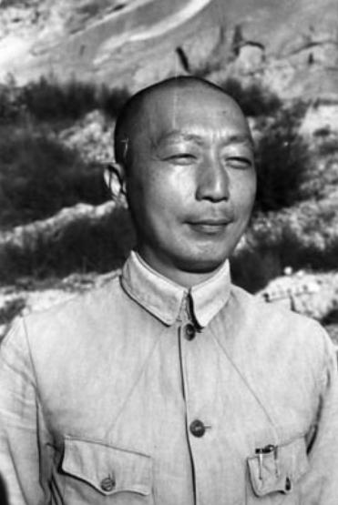 1952年志愿军伤情加重，聂帅上交神秘包裹，伟人看后勃然大怒