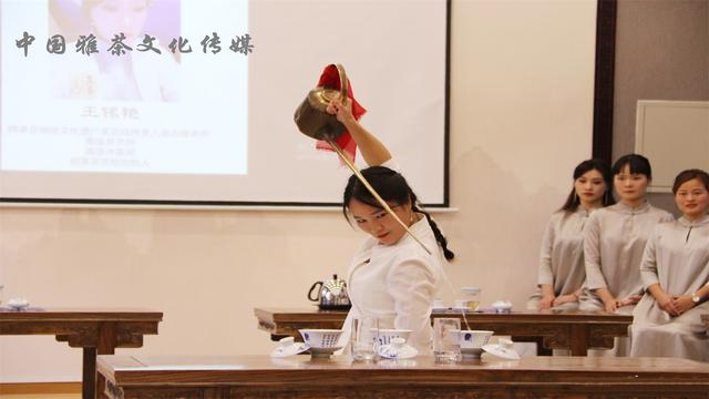 坦荡过生活，简单走一生