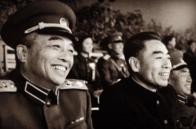 51年毛主席与周世钊见面，聊起抗美援朝，周：岸英去世怪彭老总吗