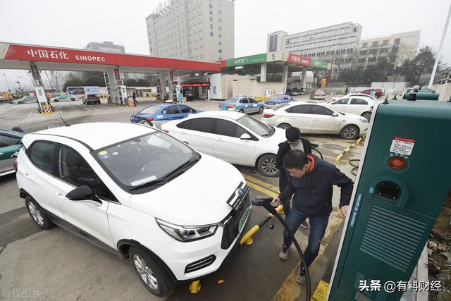 《彩票计划最准的软件_今日98号是什么价格「98号是什么车」》