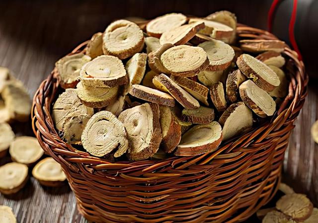 这“5种”中药尽量不长期服用，是你服用的吗？进来了解下