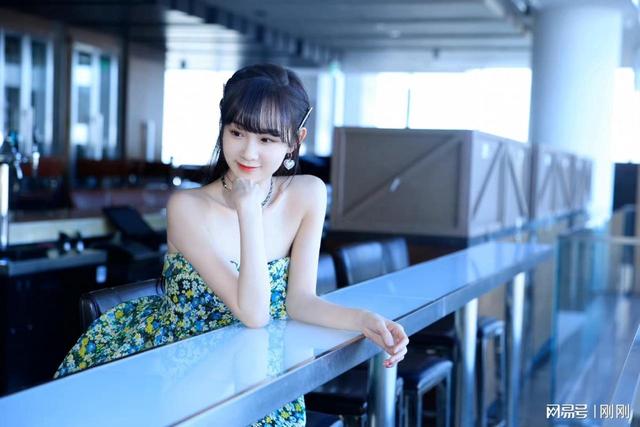 皎白如玉李子璇