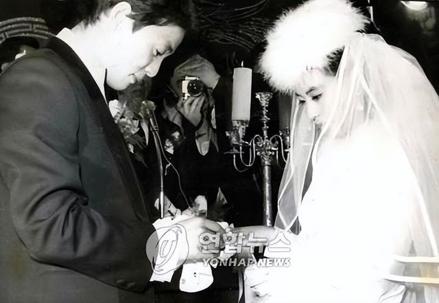 1971���Ů����(6��켫һʱ�ĺ�������Ů�ǣ������ô���ˣ�)