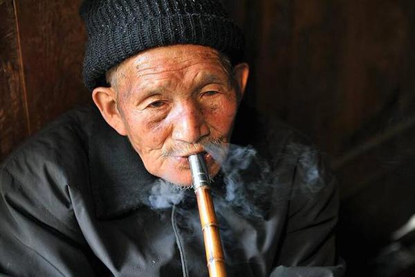 50岁后的男性，做到6件事，赶在衰老之前，身体会感激你