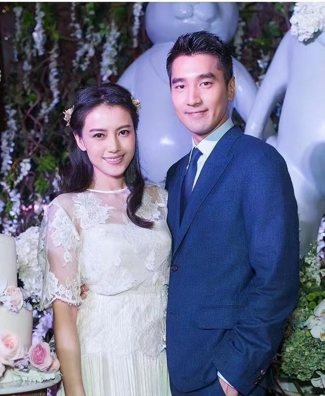 高圆圆是不是交过很多男朋友(高圆圆和多少人谈过恋爱)-星座梦城