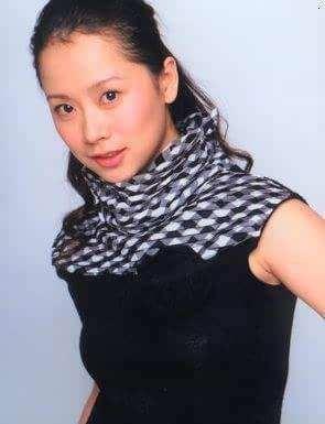 “野蔷薇”海清，25岁隐婚生子，嫁初恋20年，被宠成幸福阔太太