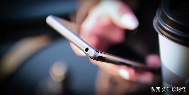 国产手机业将死，为高通芯片吵架无聊不？