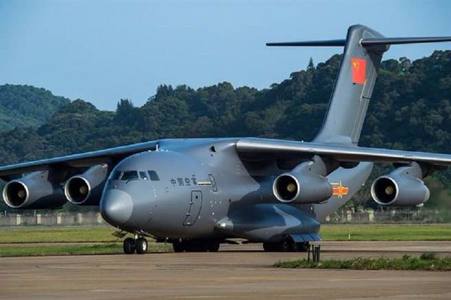 中国今年军费预算为1.45万亿元，三个维度对比，揭示一个重大事实