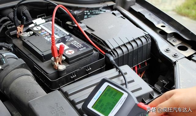 汽车电瓶用了5年该不该换(汽车电瓶使用7年了有必要更换吗)
