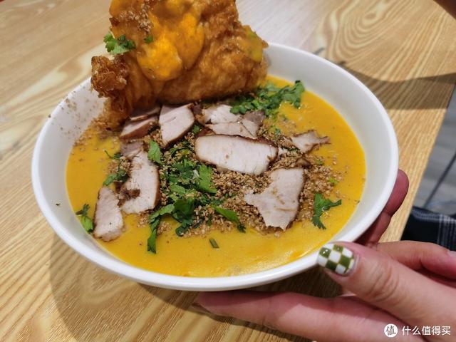 旅行就要邊走邊吃：舌尖上的昆明，盤點我在昆明吃到的各種美食
