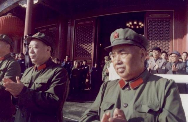 76年许世友收到中央绝密电报后，心情异常沉重：我想去看看毛主席