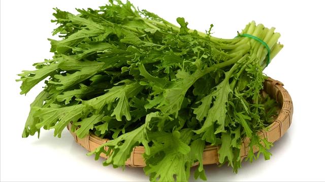 吃茼蒿防肺癌，4大营养价值，可降血压还能增强记忆力