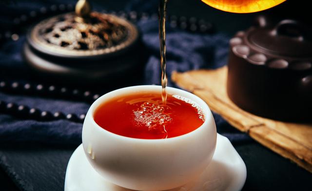 二月二“龙抬头”喝什么茶更养生？早春为何要少喝绿茶？答案来了