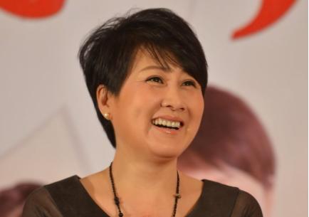 不会短道速滑的不是好演员？张凯丽的完美人生也曾险些留下污点