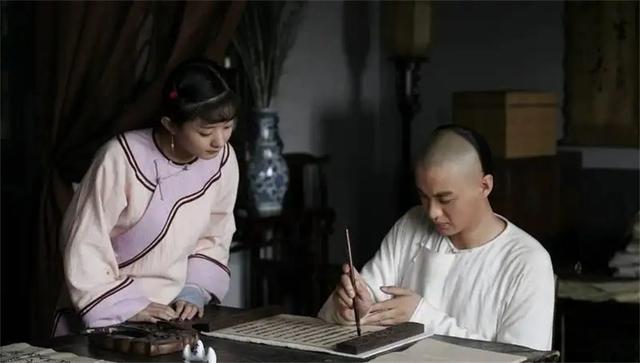 原配生得太少，丫鬟成功上位，共诞下4儿2女，儿子成著名导弹专家