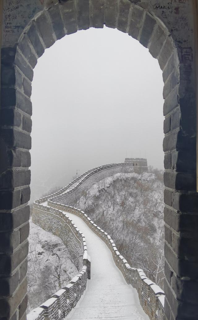 遊北京—雪中的慕田峪長城
