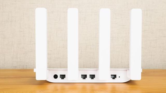 信号更强，体验更好的WiFi6路由器：荣耀路由4 Pro评测