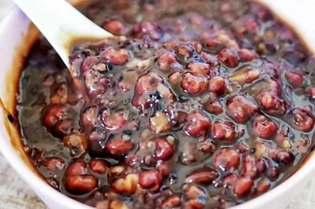 孩子脾胃不好，早餐粥这样做一天一大碗，七日不重样 喝出好脾胃