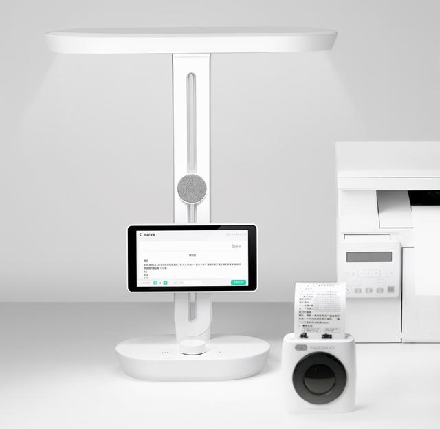 赶紧放弃普通护眼灯！保护视力帮助学习，碳氧护眼学习灯才是首选