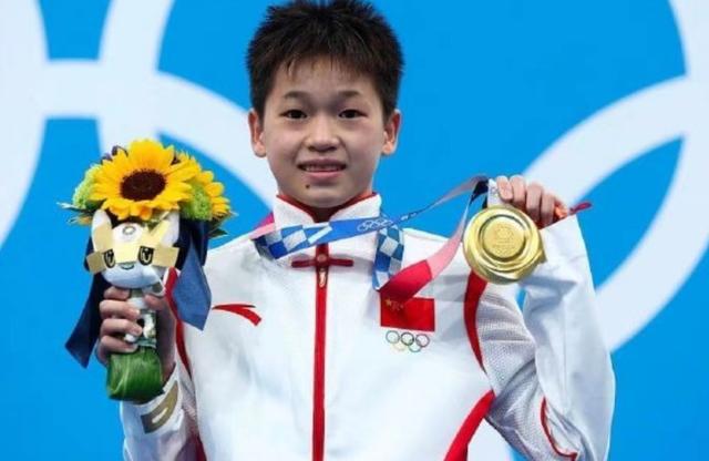 奥运五金王真霸气！全红婵新教练首次发声：她在我这可不是明星