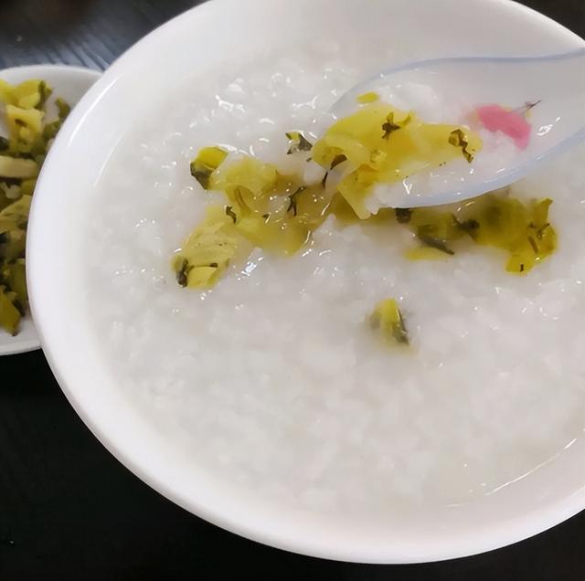 糖尿病人注意，4种食物是“升糖大户”，再爱吃也要管住嘴