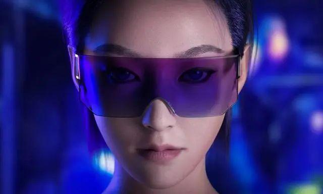 红鹤陈易欣身体乳美白