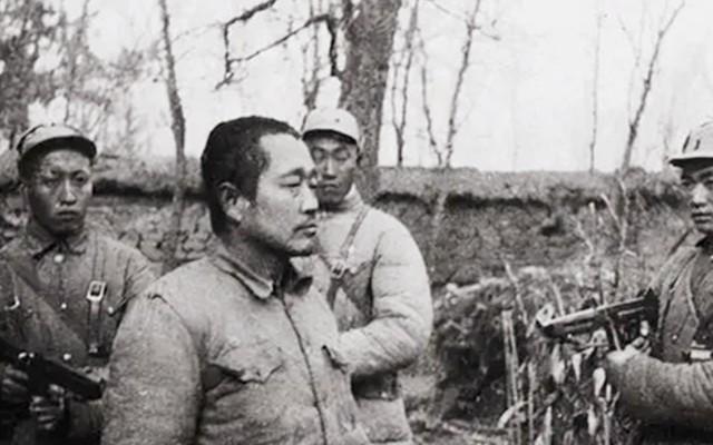 一群国民党败将，在监狱里分析淮海战役失败原因，最终达成了共识