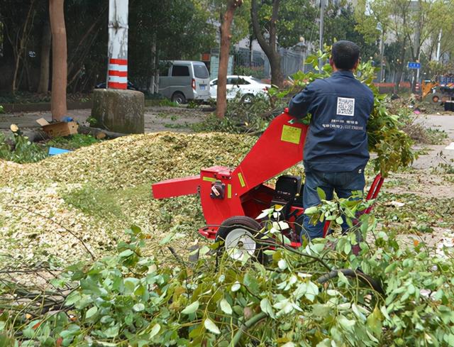 关于料带破碎机成都的信息