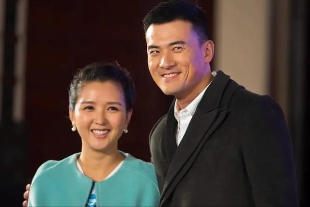 喊话《浪姐》求工作被无视，哭诉养不起4个娃，何洁值得同情吗？
