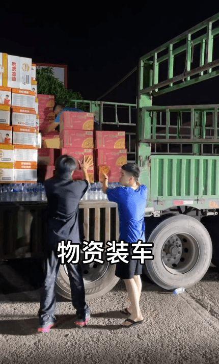小杨哥：两年半涨粉7000万，超越刘德华后停播，背后原因让人佩服