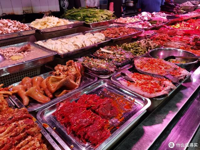 旅行就要邊走邊吃：舌尖上的昆明，盤點我在昆明吃到的各種美食