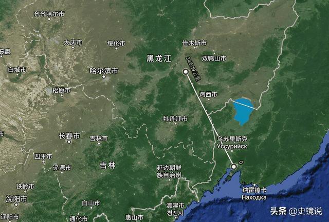 1990年，飞行员王宝玉驾机叛逃苏联，不久便被遣返回国，结局讽刺