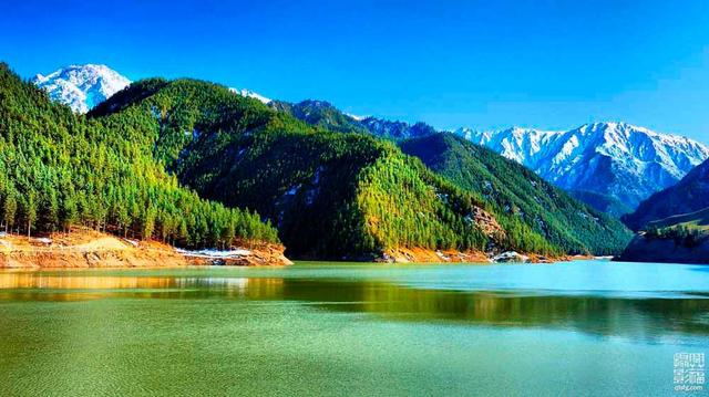 來張掖遊有東方阿爾卑斯山之稱的祁連山，不亞于去了趟瑞士
