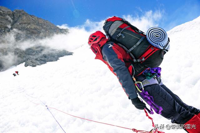 有哪些名人成功登顶过珠穆朗玛峰