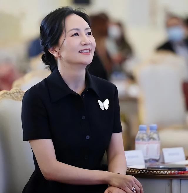 孟晚舟破茧成蝶升任轮值董事长，或可接班任正非