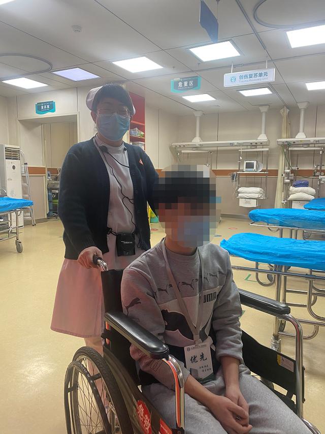 退役军人医疗优待，有人体验了一下……