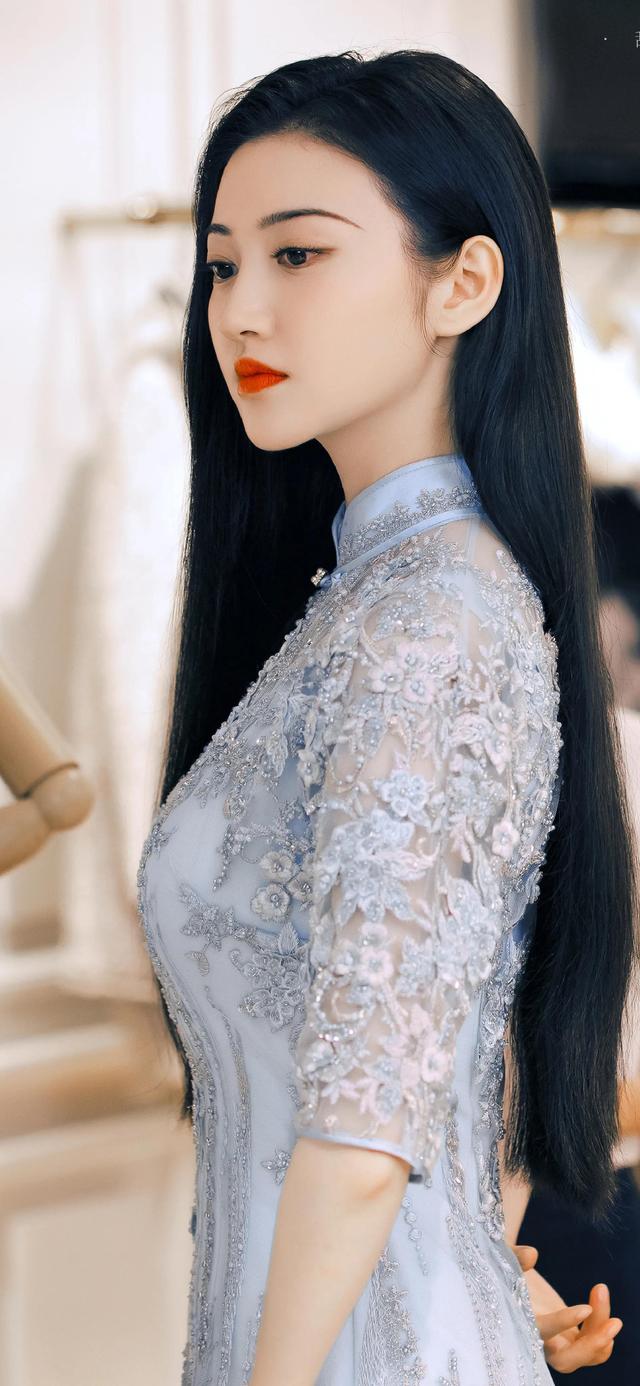 「求扩散」景甜30套衣服司藤剧照(司藤景甜剧照4k)