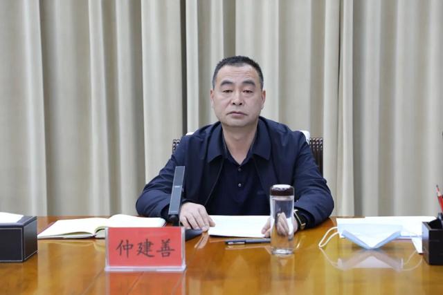 金昌市召开争创全国文明典范城市公共秩序整治专项工作推进会