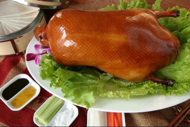 世界這麽大，哪怕人生有再多不如意，我們也要每天開心鴨