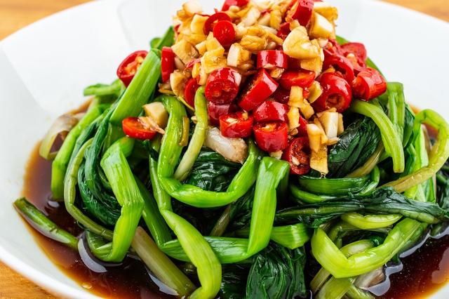 阳春三月，养肝“黄金期”，10食物要多吃，滋阴养肝，越吃越年轻