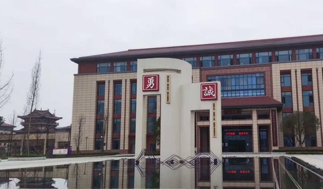 南高高坪校区:全新校区 办学高地 - 南充教育 - 南充同城网 - 同一座