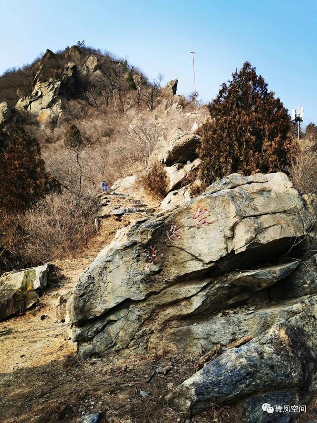 北京鹫峰，山頂漫行記